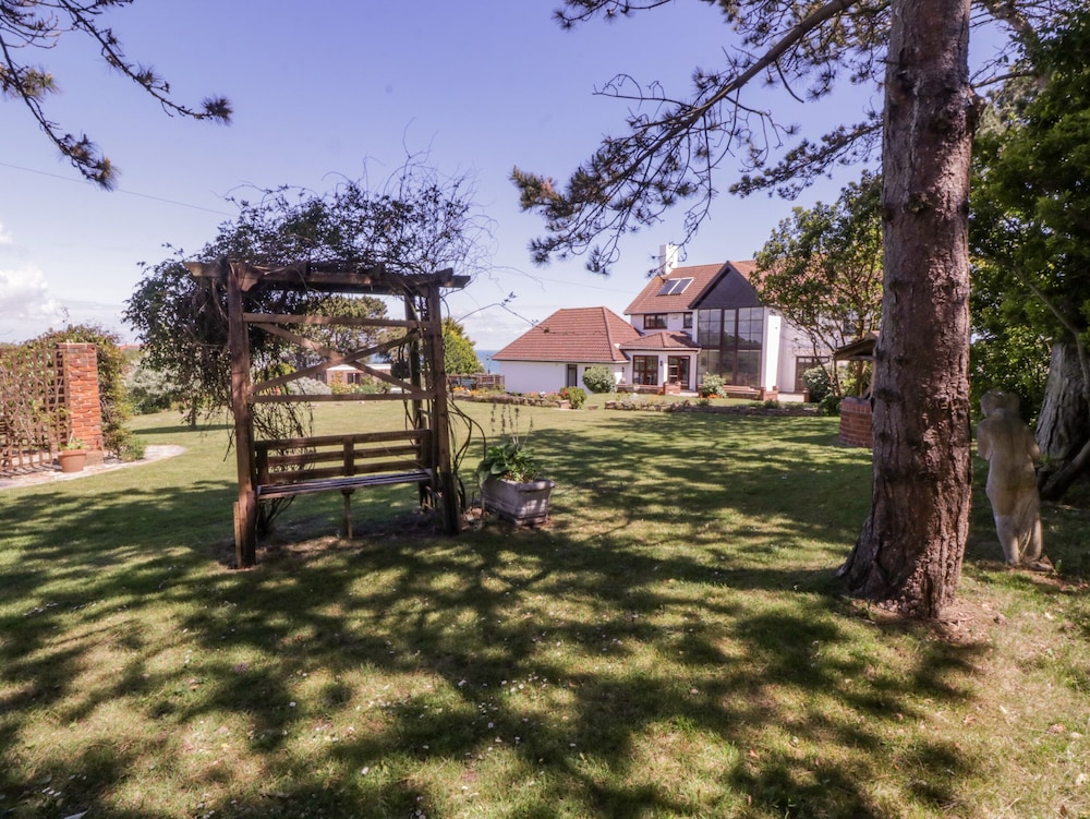 Pentire House
