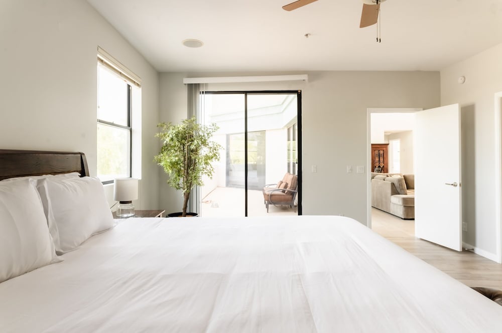 Ivory II By Avantstay Gorgeous Spacious Home w Views Close To Old Town