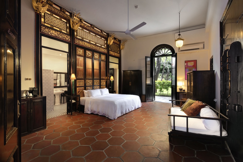 Cheong Fatt Tze - The Blue Mansion 24