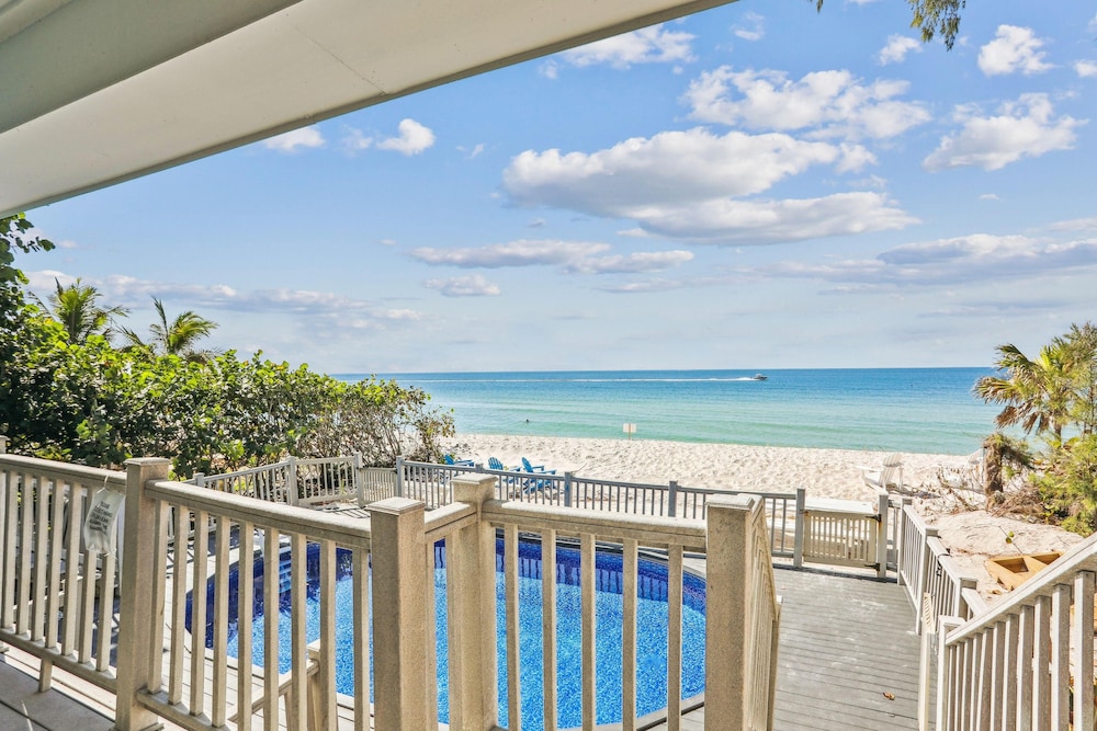 Serenity By The Sea - Beach House