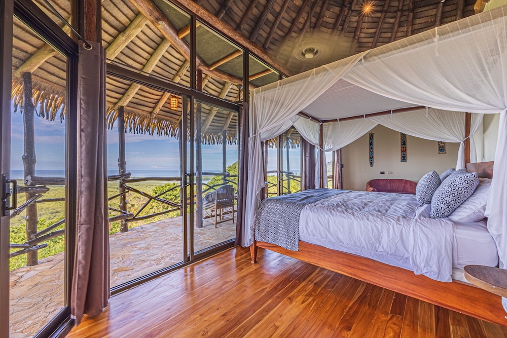 Authentic Jungle Ocean Escape by Pura Villas