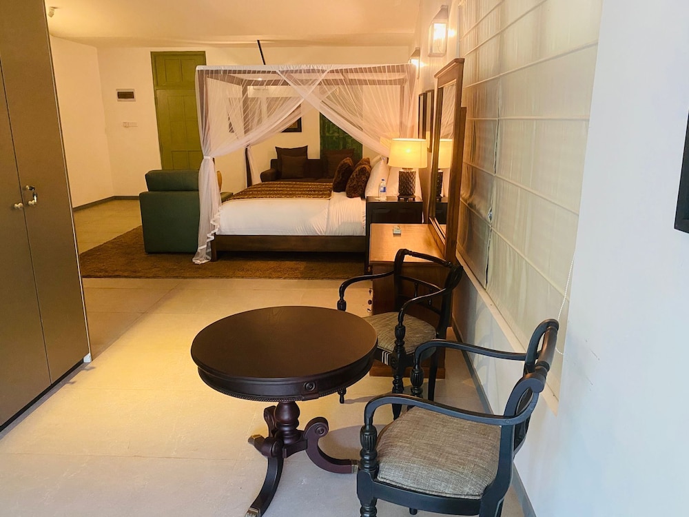 Rain Drops Wellness Villa Sinharaja