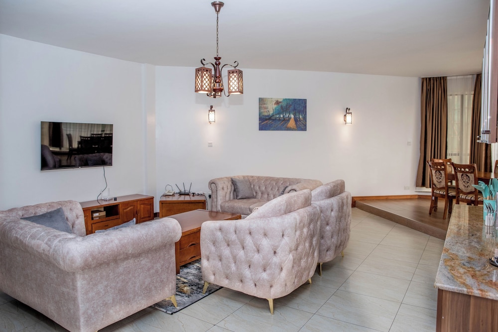 Myra Residences by Extended Stays 2 Bedrooms