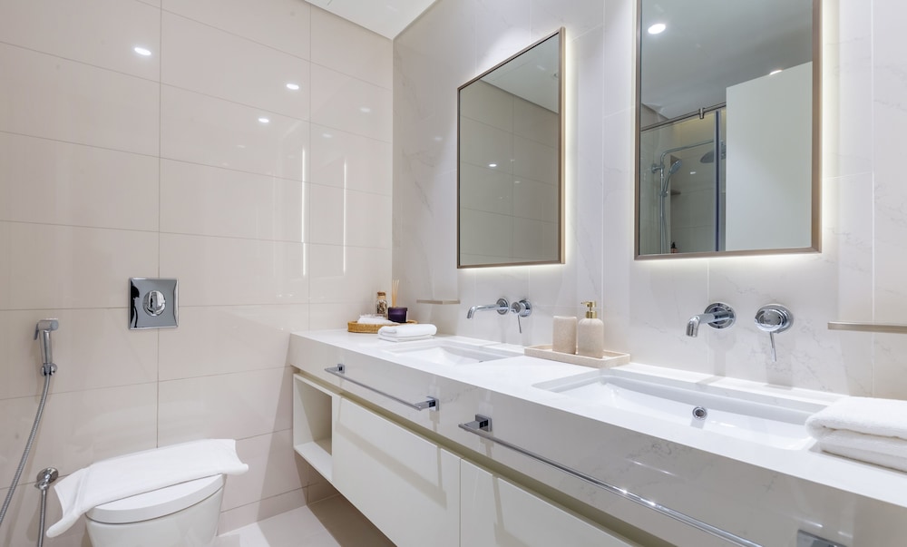 Manzil - Stylish 2BR in Palm Jumeirah W Beach View