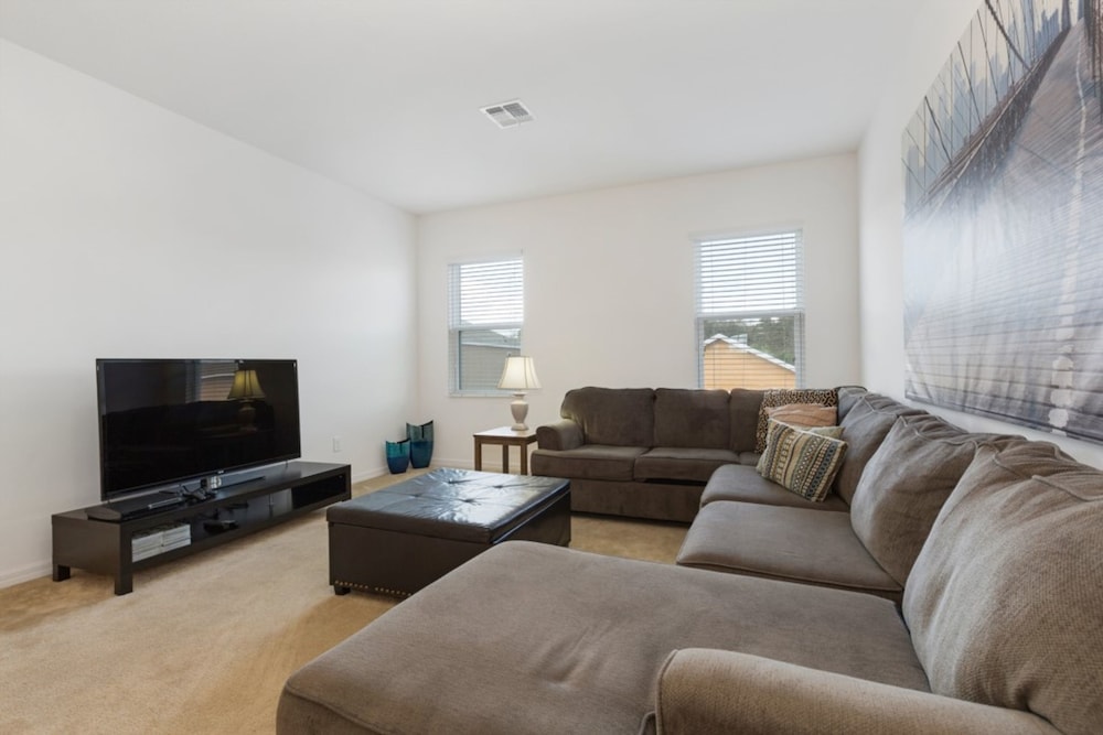 Veranda Palms 2545 - Image 2