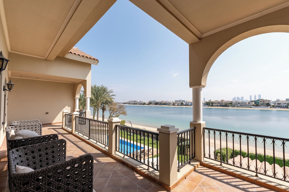 Signature Palm Villas - Mint Stay