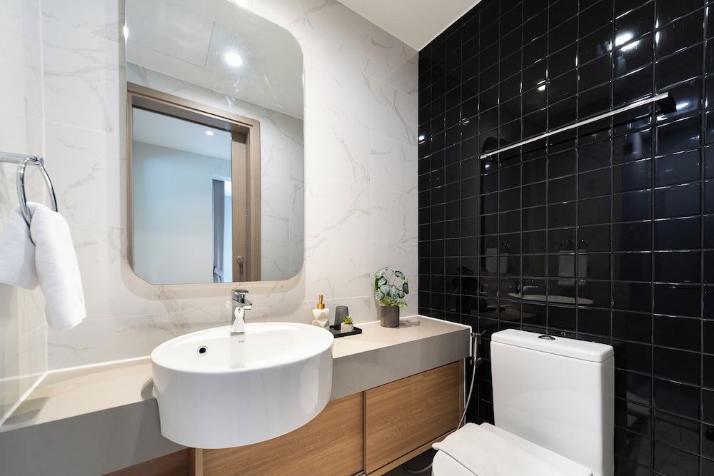 Luminous - Zenity Luxury Apartment - District 1