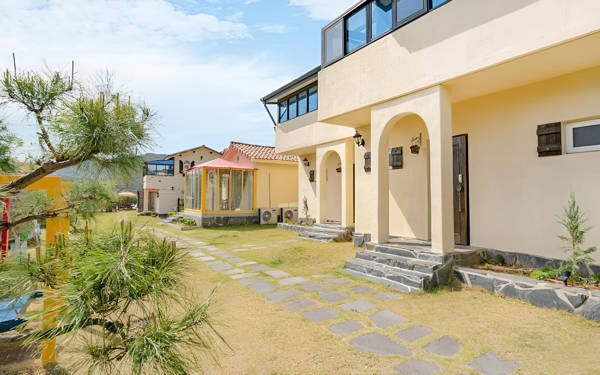Damyang Petit Cadeau Pension