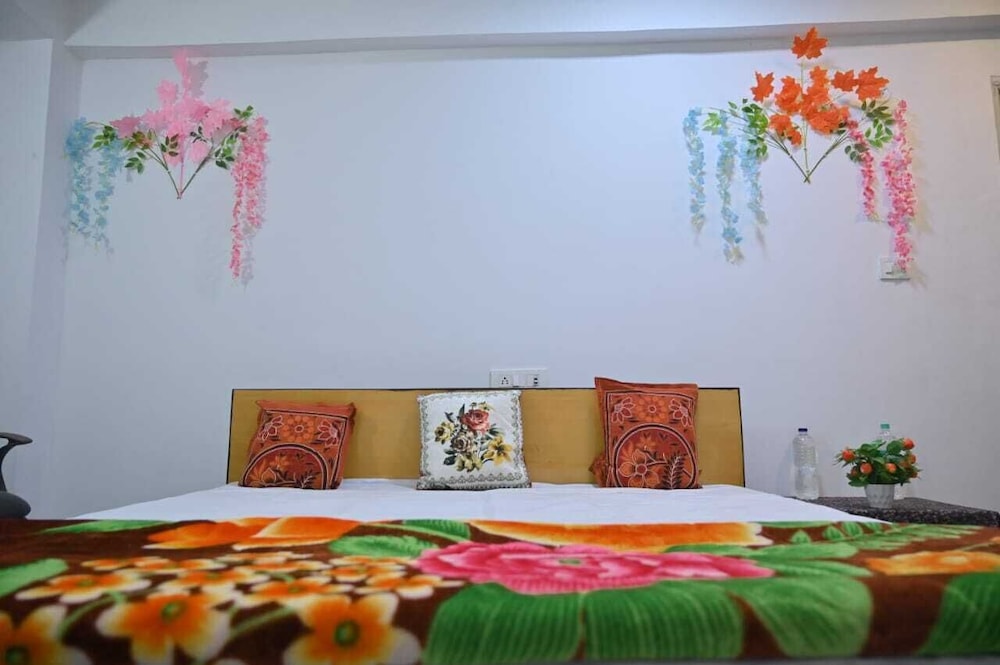 Jai Hind Guest House