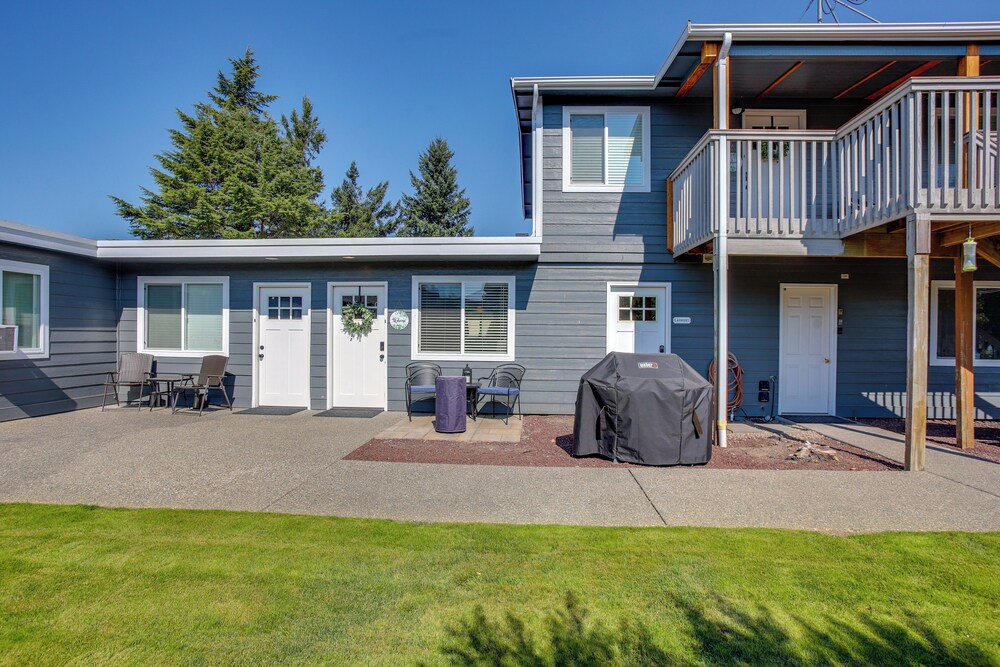 Well-equipped Buckley Apartment: 24 Mi to Tacoma! view 5