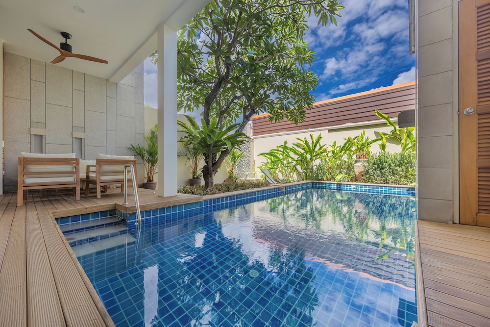 Villa Aura 3BR Private Pool Near Naiharn