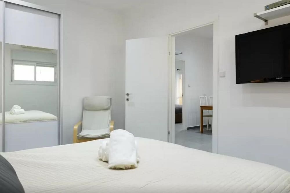 Sea Suites Apartments