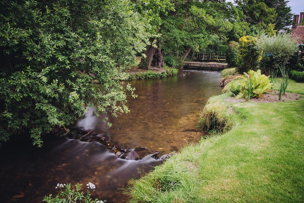 Guildford Vacations - The Drummond at Albury - Property Image 21