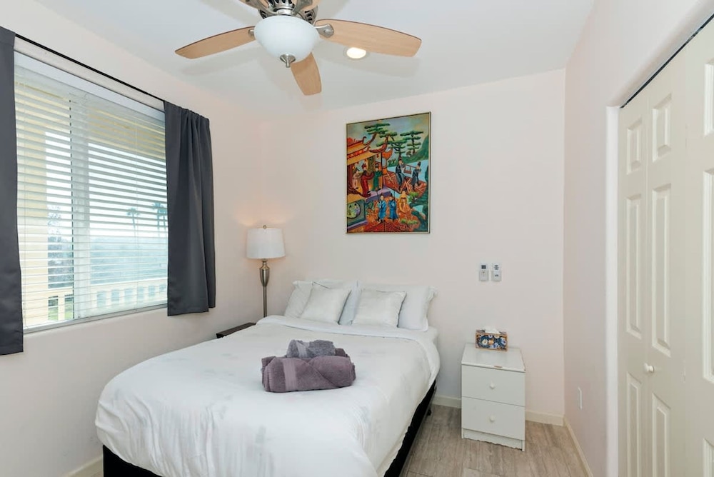 Spacious Single Level Home In Poway