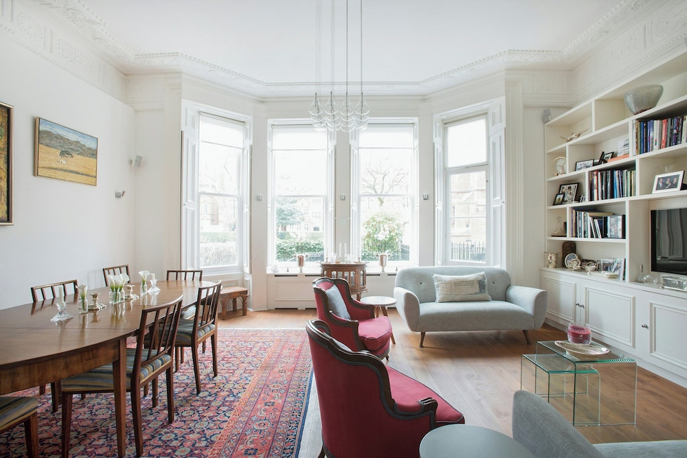 Courtfield Road II by Onefinestay