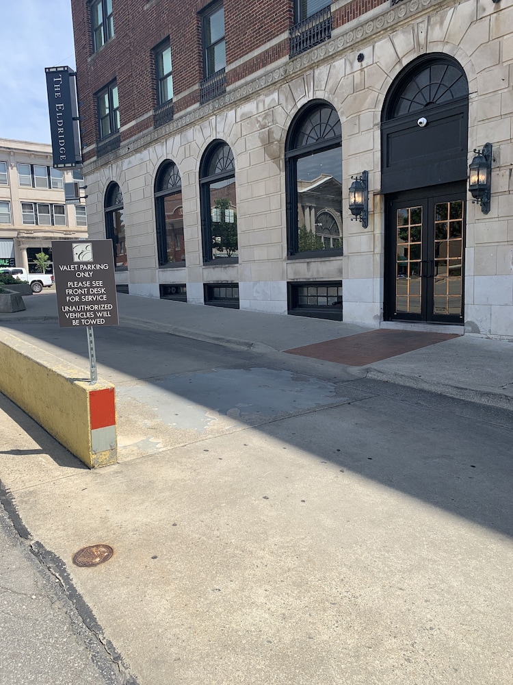Lawrence Vacations - The Eldridge Hotel - Property Image 20