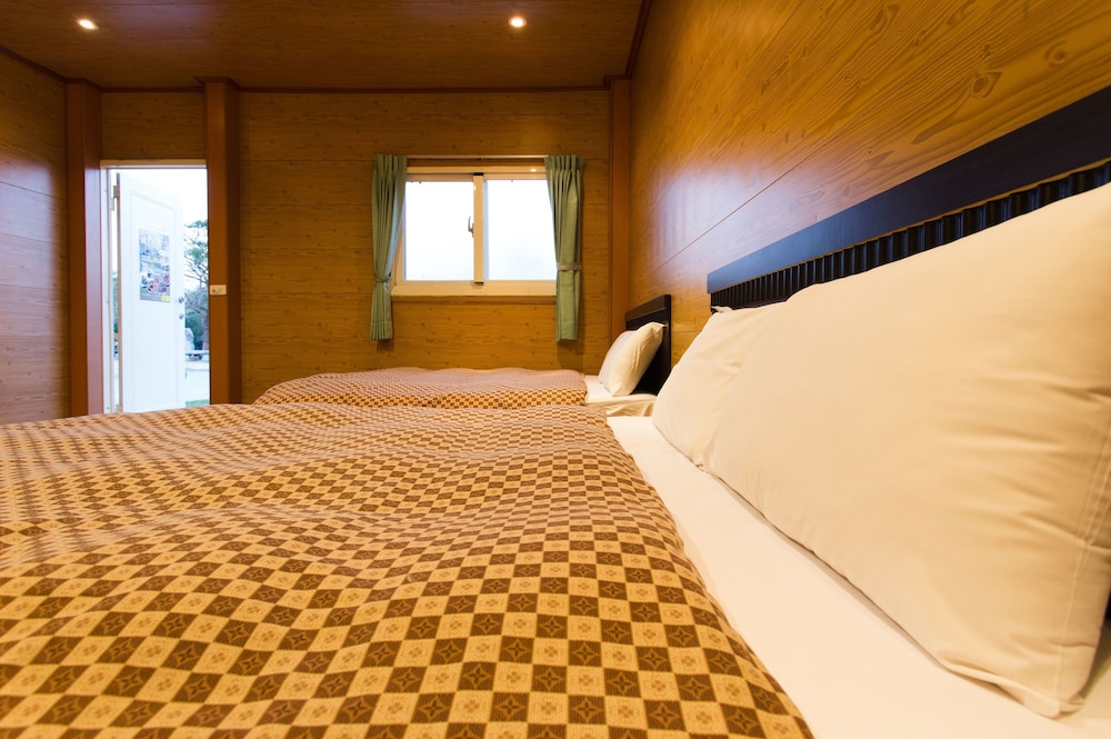 Kenting Dajianshan Wilderness Bungalow