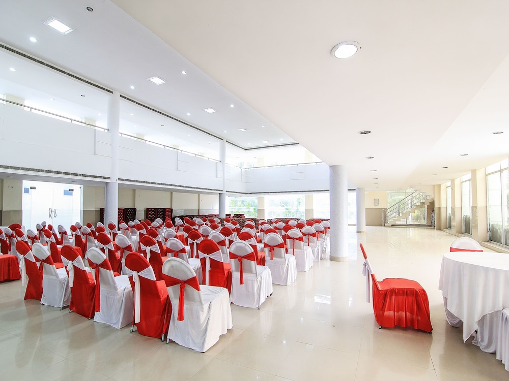 meeting & event spaces