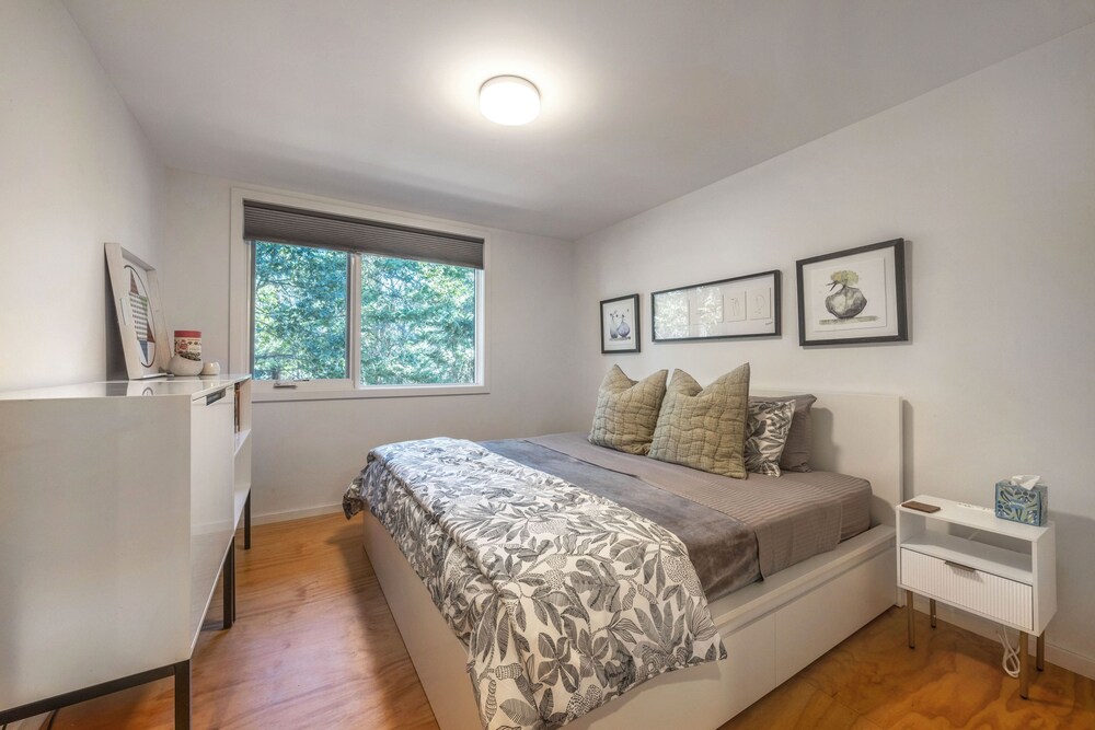 Happenstance Vineyards 2 Bedroom Home
