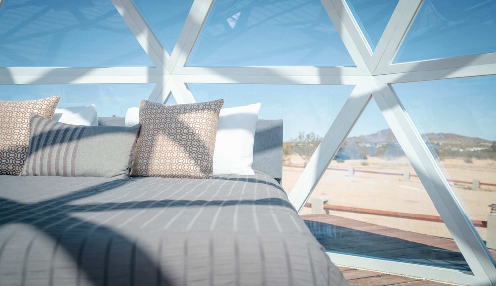 @ Marbella Lane - Joshua Tree Bubble Dome!