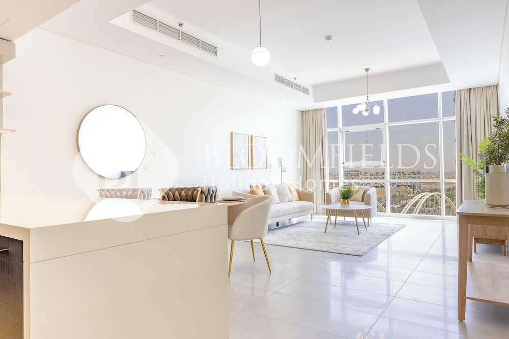 Bloomfields Grandeur 1BR In Lamar Raha