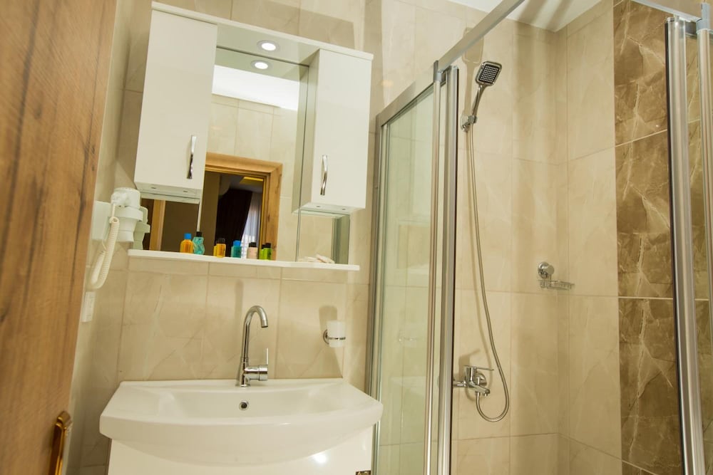 The Peraport Otel - Image 5