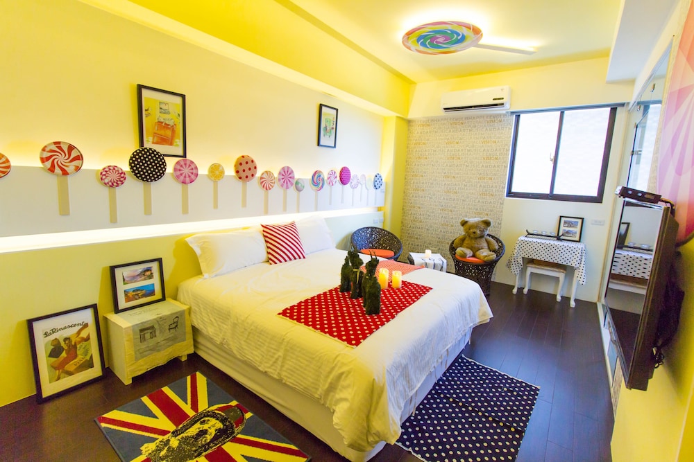 F One B&B