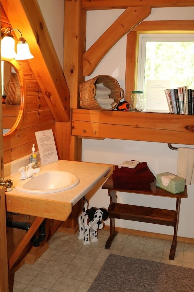 Sunny Rock B&B Haliburton