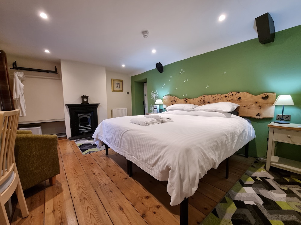 Old Manor House B&B