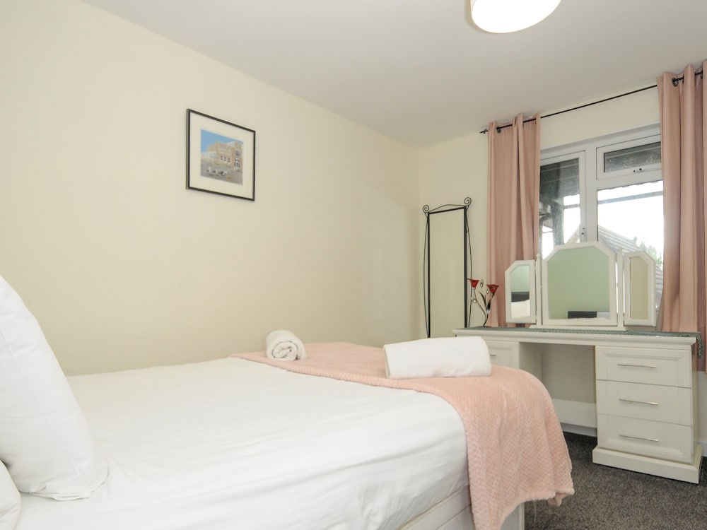 Valley Lodge 23