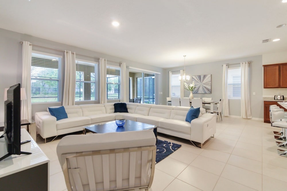 5264oba- Solterra Gated Resort 7 Bedroom Home