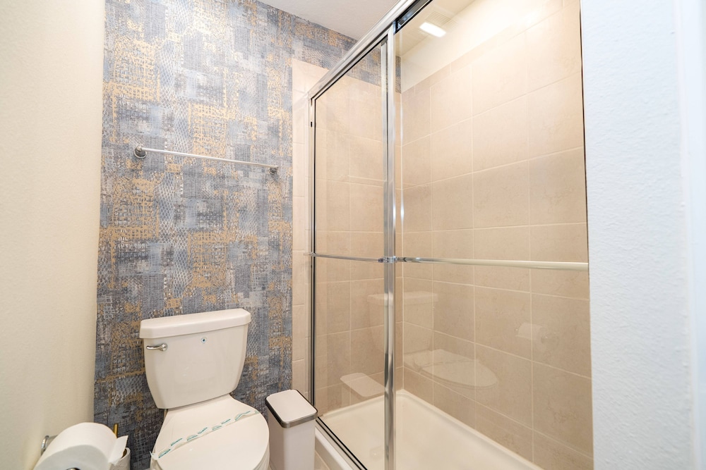Windsor Cay 7BR Water Park Free