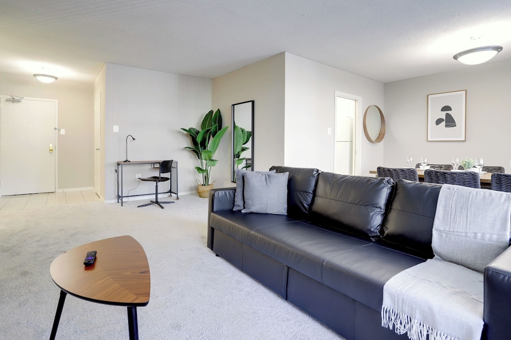 Fantastic 2BR Condo with Gym