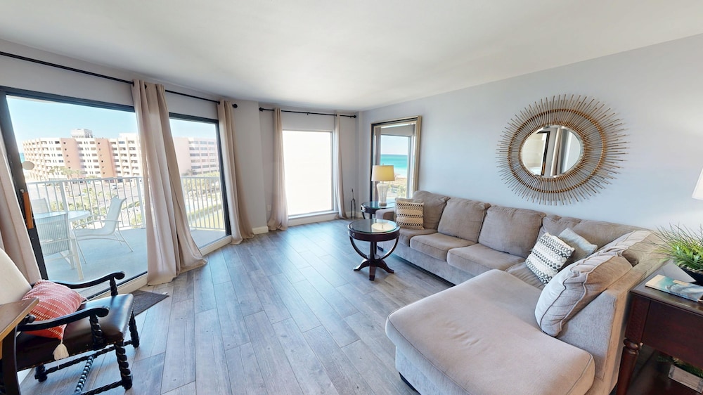 Inlet Reef 513 2 Bedroom Condo