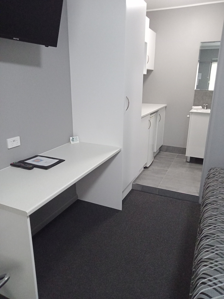 Solomon Inn Wollongong