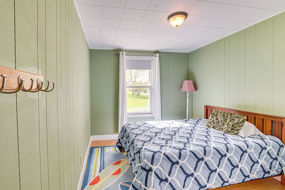 Lake Champlain Family Retreat w/ Deck & Yard