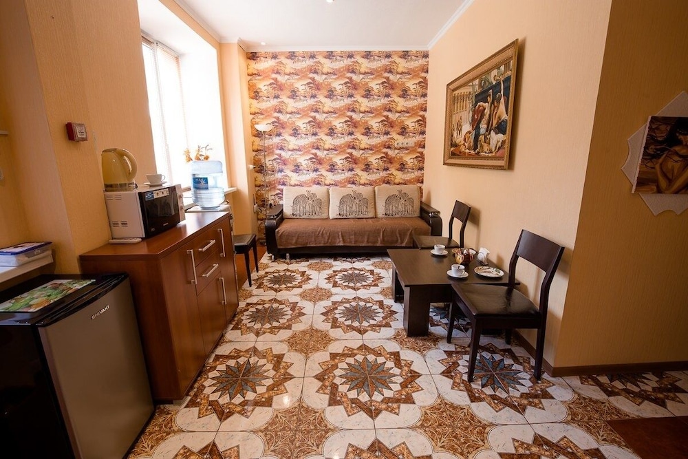 Hotel Stroganoff