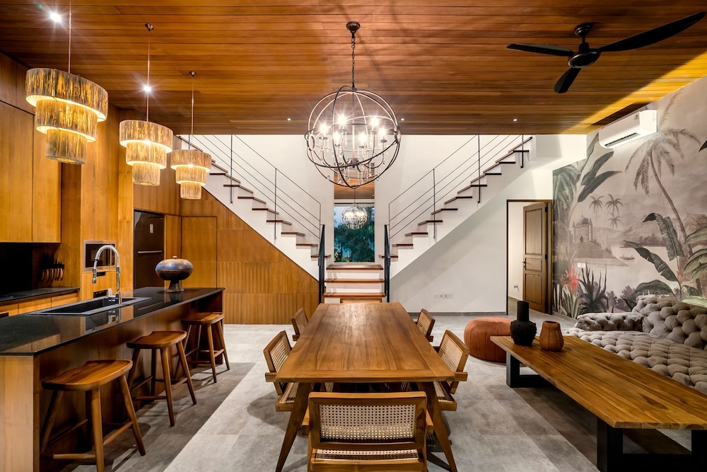 Nusantara Loft 2 Rote by Alfred in Bali - Charming 3 Bdr Pool Villa Near Pererenan Beach - Canggu