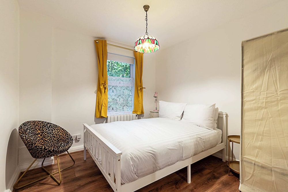 Charming One Bedroom Flat in Rotherhithe