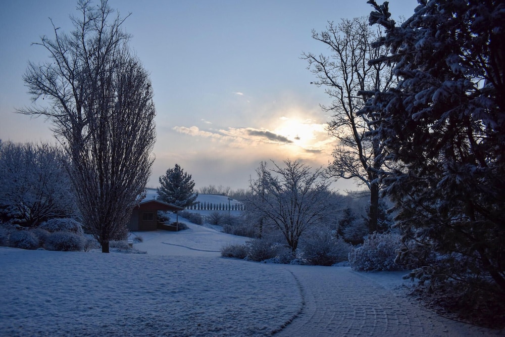 The Lodge at Woodstone Country Club