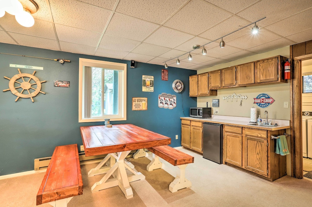 2-level Home w/ Deck: 1/2 Mi to Lake Mcconaughy! - Property Image 6