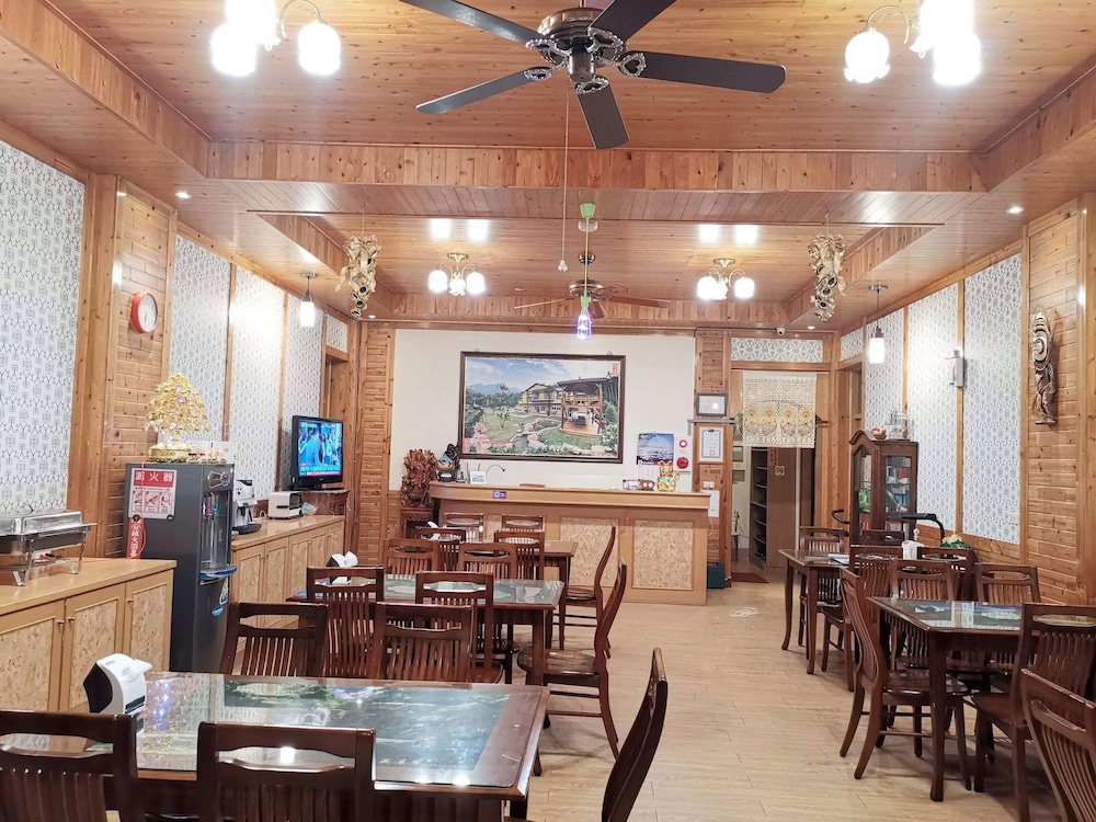 Peach Villa