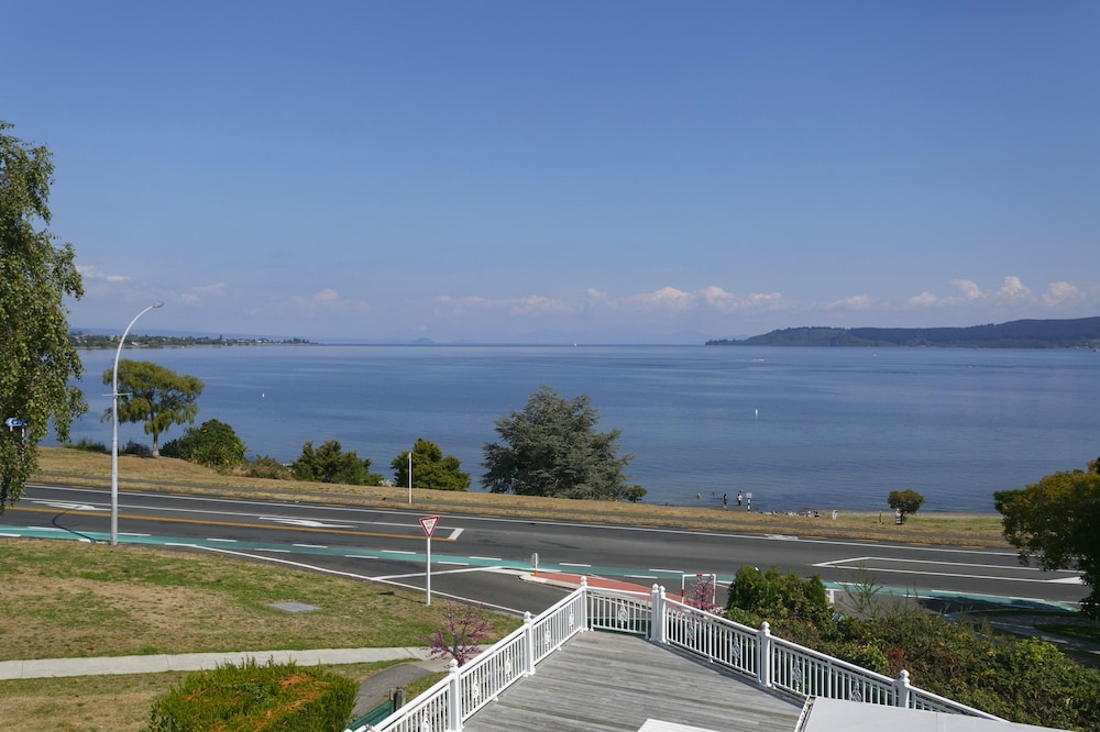 Taupo Thermal Motel & Spa - Adults Only