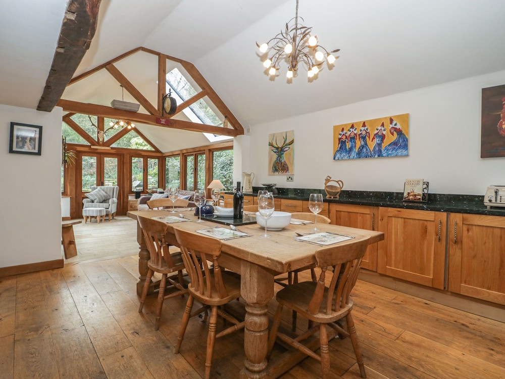 Under Acre Cottage