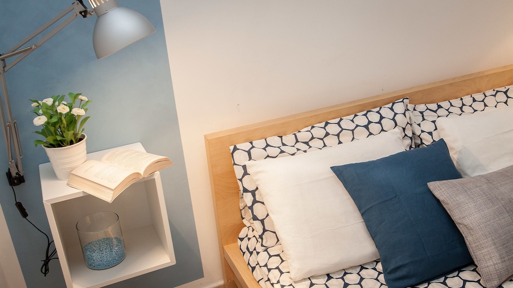 Rental in Rome Arenula Balcony