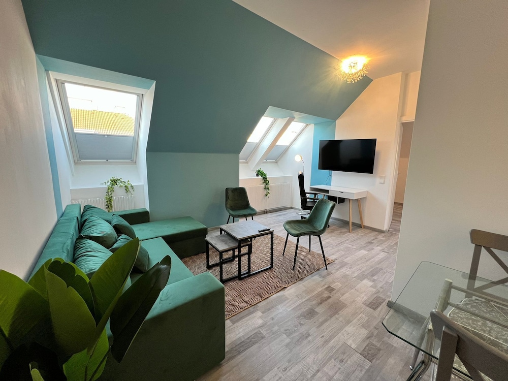Affordable 3BR Apartment for Groups