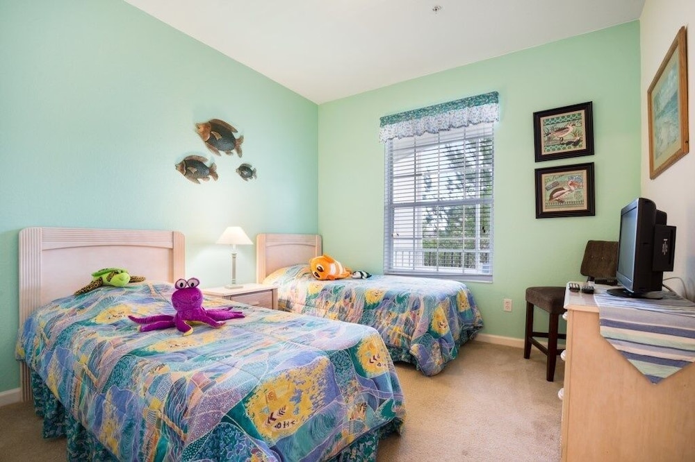 Resort Condo W/ Amenities Near Disney Parks 2 Bedroom Condo