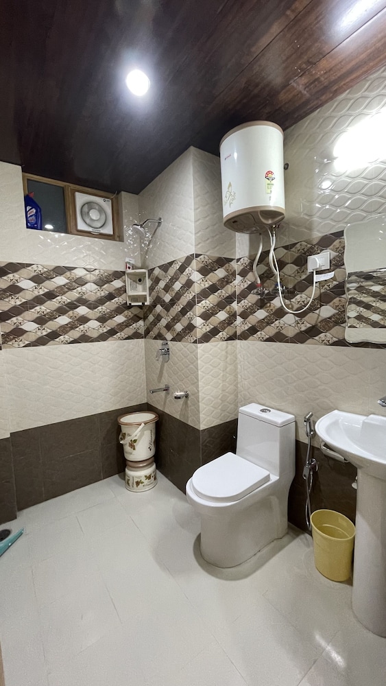 Manali Vacations - Lotus Cottages - Property Image 6