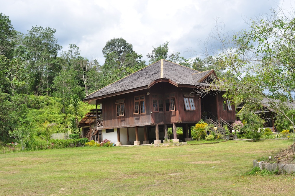 Hotel Samboja Lodge - Image 1