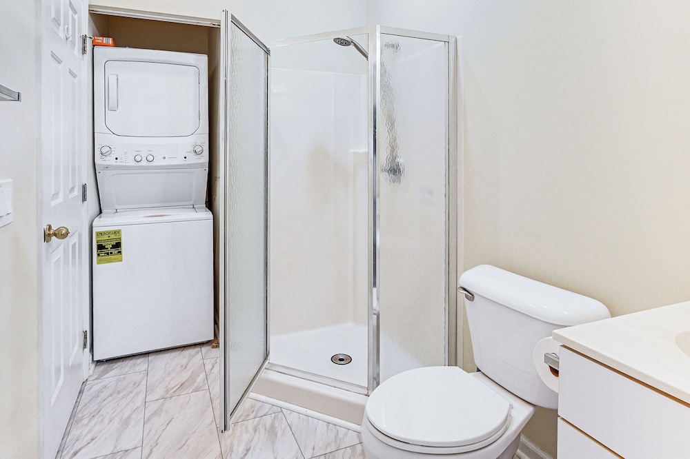 6 Mi to Myrtle Beach Hot Spots: Cozy Condo!